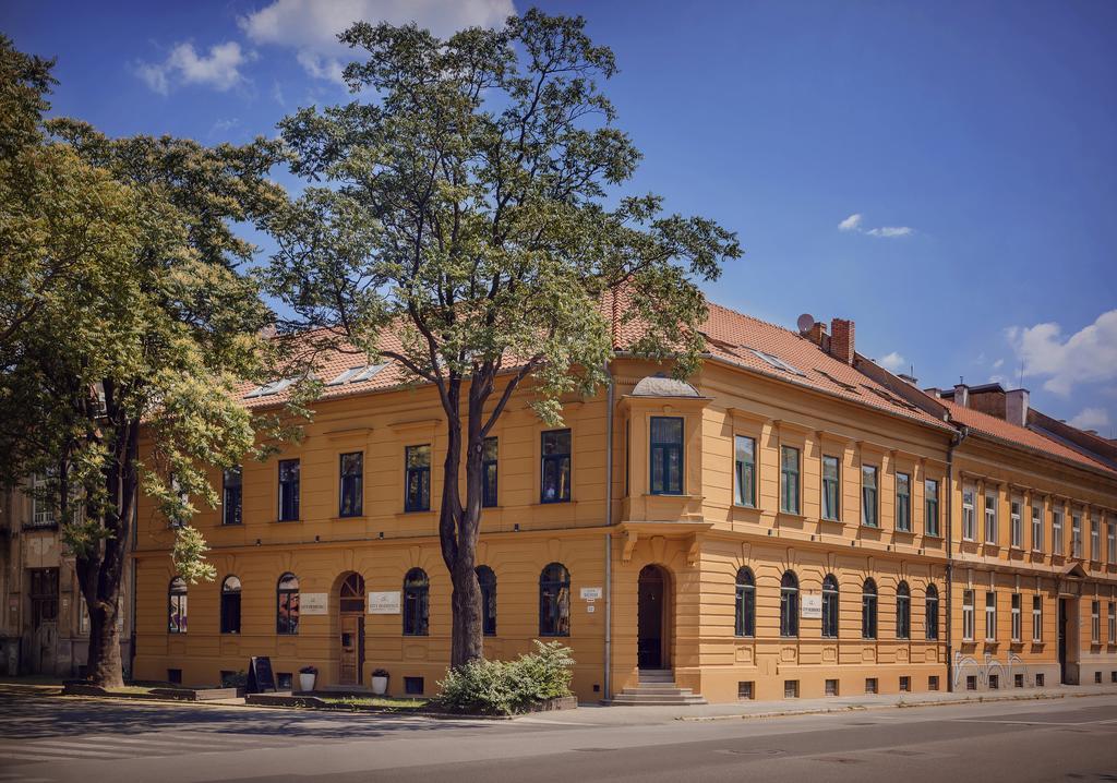 City Residence Apartment Hotel Košice Exterior foto