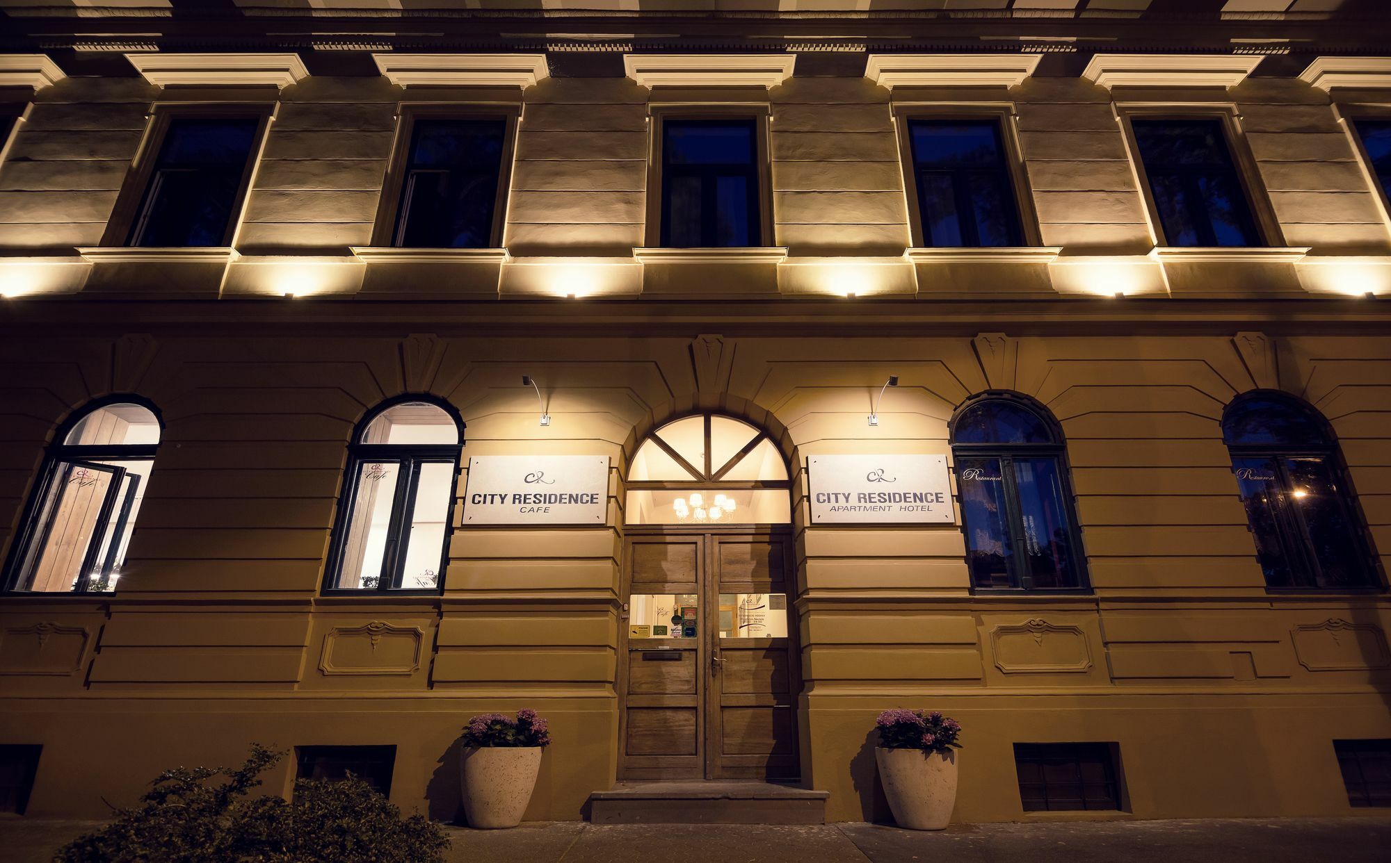 City Residence Apartment Hotel Košice Exterior foto